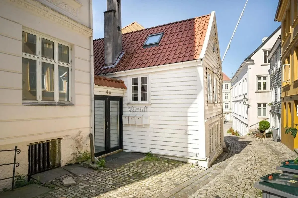 ברגן Dinbnb Apartments L 50 Meters To Bryggen L New 2023 L Sunny Backyard